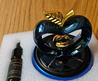 خوشبو کننده خودرو خورشیدی طرح سیب (اورجینال)